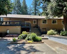 United States Washington Point Roberts vacation rental compare prices direct by owner 26551046