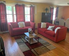 United States New Jersey Elizabeth vacation rental compare prices direct by owner 10306255