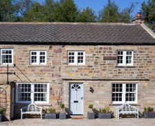 United Kingdom North Yorkshire Harrogate vacation rental compare prices direct by owner 3910938