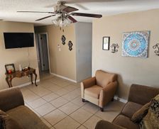 United States Texas Fort Stockton vacation rental compare prices direct by owner 26500123