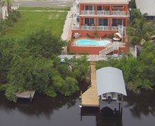 United States Florida Apollo Beach vacation rental compare prices direct by owner 229929