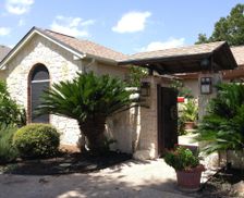 United States Texas New Braunfels vacation rental compare prices direct by owner 493922