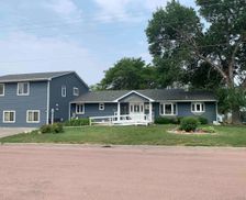 United States South Dakota Chamberlain vacation rental compare prices direct by owner 9268875