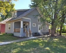 United States Kansas Topeka vacation rental compare prices direct by owner 9777039