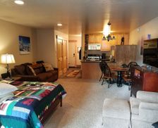 United States California Truckee vacation rental compare prices direct by owner 1365985