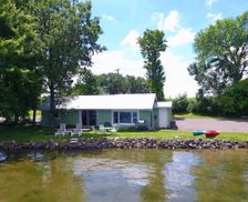 United States Wisconsin Saint Croix Falls vacation rental compare prices direct by owner 1125367