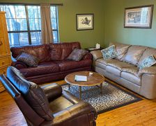 United States Texas Winona vacation rental compare prices direct by owner 2067771