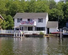 United States Michigan Spring Lake vacation rental compare prices direct by owner 488138