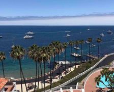 United States California Avalon vacation rental compare prices direct by owner 12131935