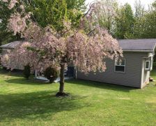 United States New York Sodus Point vacation rental compare prices direct by owner 784383
