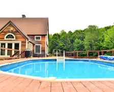 United States Vermont Bennington vacation rental compare prices direct by owner 663073