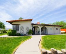 United States California Thermal vacation rental compare prices direct by owner 142256