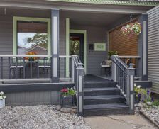 United States Michigan Traverse City vacation rental compare prices direct by owner 161167
