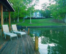 United States Tennessee Decatur vacation rental compare prices direct by owner 370877