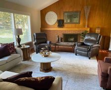 United States Michigan Franklin vacation rental compare prices direct by owner 1417378