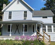 United States New York North Creek vacation rental compare prices direct by owner 2766792