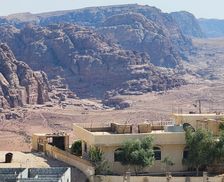 Jordan Ma'an Governorate Petra District vacation rental compare prices direct by owner 32620615