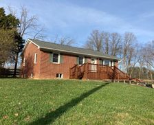 United States Virginia Gordonsville vacation rental compare prices direct by owner 10002839