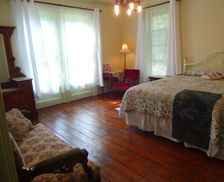 United States New York North Chatham vacation rental compare prices direct by owner 1404664