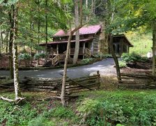 United States West Virginia Marlinton vacation rental compare prices direct by owner 2137889