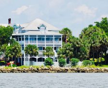 United States Florida Cedar Key vacation rental compare prices direct by owner 1751785