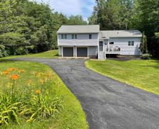 United States New Hampshire Gilford vacation rental compare prices direct by owner 10300060