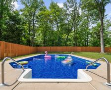 United States Maryland Fort Washington vacation rental compare prices direct by owner 27859954