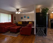 United States Kansas Emporia vacation rental compare prices direct by owner 2639096