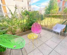 France Île-de-France Saint-Denis vacation rental compare prices direct by owner 11927051