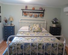 United States New York Dundee vacation rental compare prices direct by owner 470254