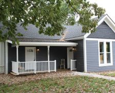 United States Missouri Pleasant Hill vacation rental compare prices direct by owner 175513