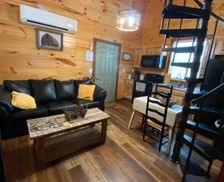 United States Kentucky Campton vacation rental compare prices direct by owner 32594217