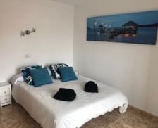 Spain Catalunya Blanes vacation rental compare prices direct by owner 4125038