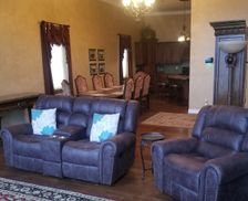 United States Oklahoma Enid vacation rental compare prices direct by owner 2290043