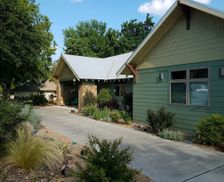 United States Oklahoma Norman vacation rental compare prices direct by owner 1350176