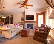 United States California Olympic Valley vacation rental compare prices direct by owner 1868249