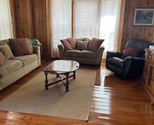 United States New York Milford vacation rental compare prices direct by owner 2024798