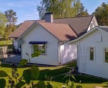 Sweden Västra Götaland LERUM vacation rental compare prices direct by owner 22572516