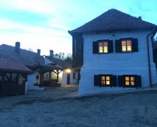 Romania Județul Harghita Inlăceni vacation rental compare prices direct by owner 4429447