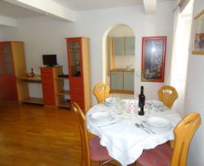 Austria Wien Vienna vacation rental compare prices direct by owner 14675929