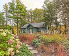 United States New York Pine Plains vacation rental compare prices direct by owner 409136