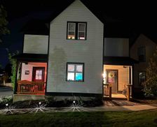 United States Arkansas Fayetteville vacation rental compare prices direct by owner 24372003