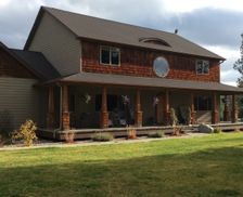 United States Washington Nine Mile Falls vacation rental compare prices direct by owner 576870
