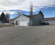 United States Idaho Pocatello vacation rental compare prices direct by owner 1366473