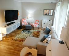 United States Michigan Plymouth vacation rental compare prices direct by owner 518215