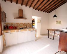 Italy Toscana Monticchiello vacation rental compare prices direct by owner 11388008