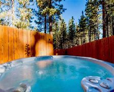 United States California Big Bear Lake vacation rental compare prices direct by owner 11462136