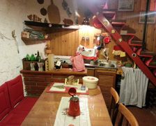 Italy Lazio Poggio Moiano vacation rental compare prices direct by owner 8324562