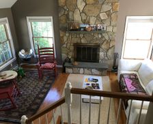 United States New York Kinderhook vacation rental compare prices direct by owner 1309334