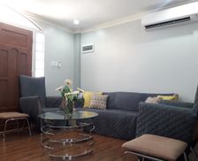 Philippines Central Visayas Lapu-Lapu City vacation rental compare prices direct by owner 7340526